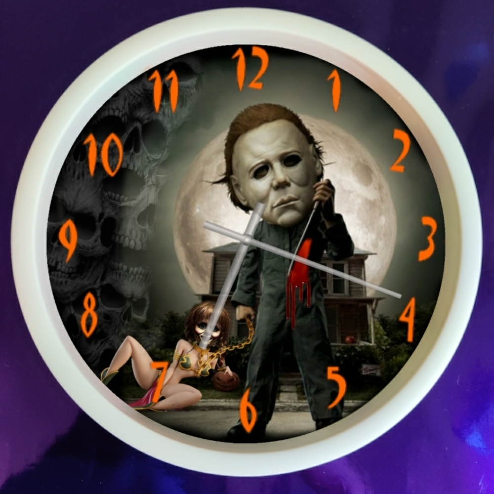 Micheal Myers n Annabelle doll clock